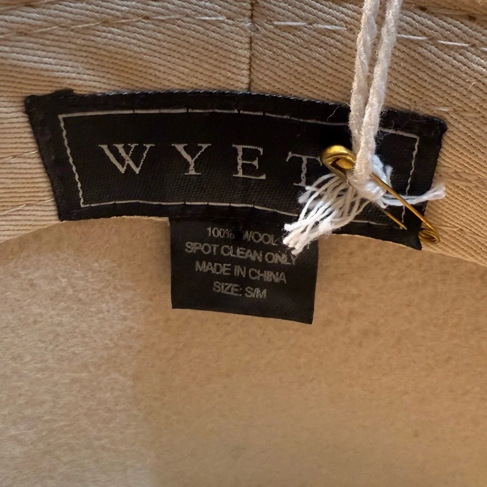 Wyeth Dylan Fedora Wool Felt Light Oatmeal Hat Size SM